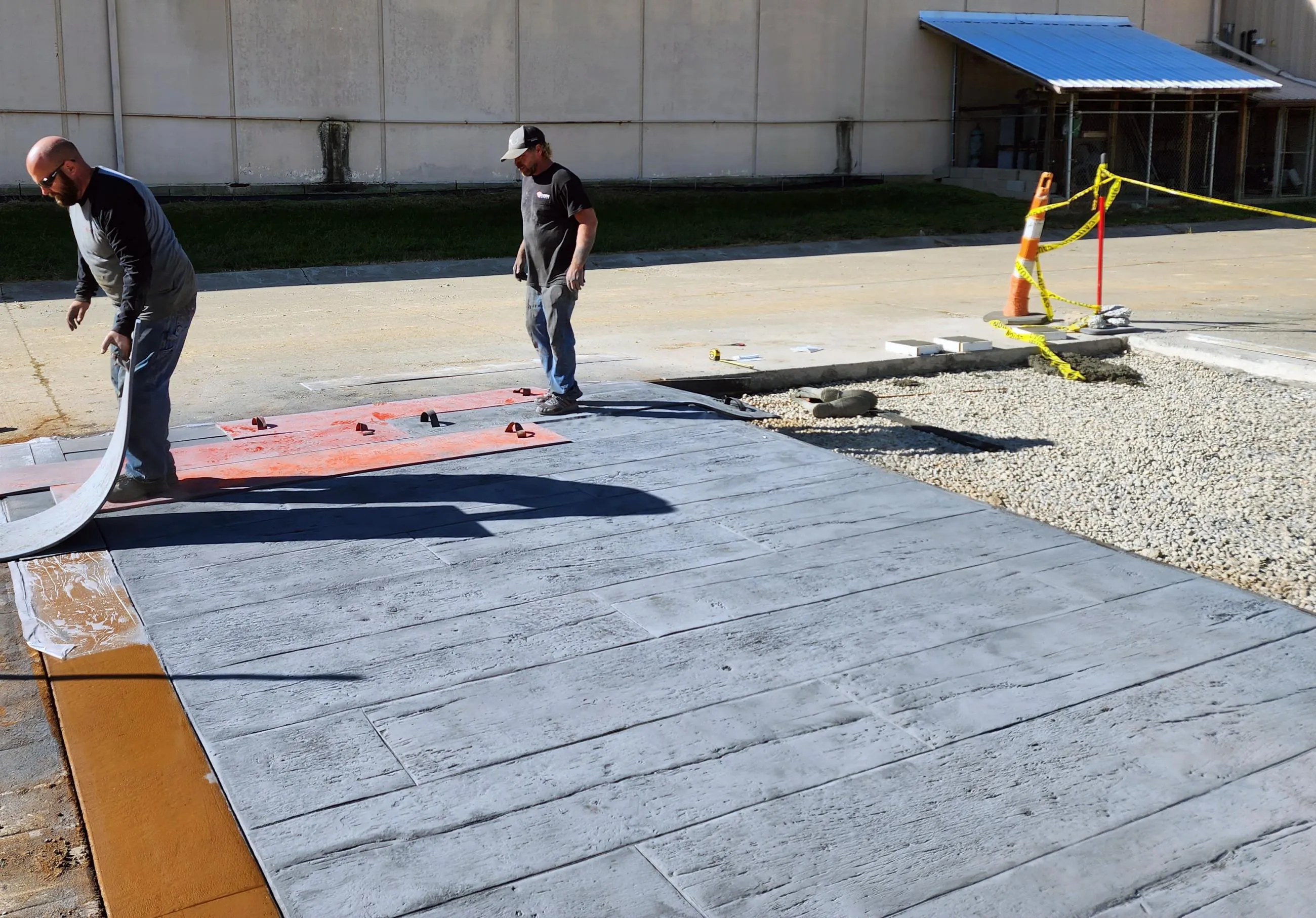 1770896513-DC-9216 (3).webp